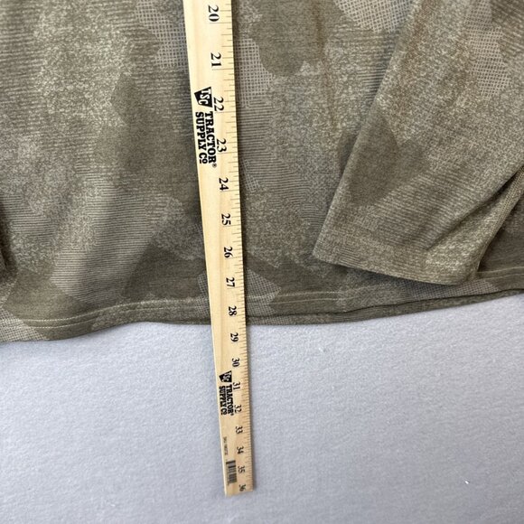 Prana Top Women’s Size XL Camo Printed Long Sleeve Pullover Tee Shirt Athleisure - Picture 5 of 9